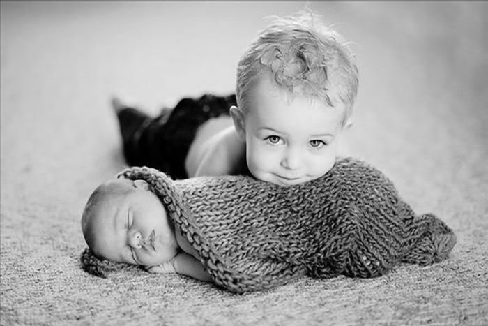 1254113177_children_and_parents_15.jpg
