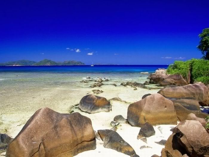 1254197568_beautiful_beaches_41.jpg