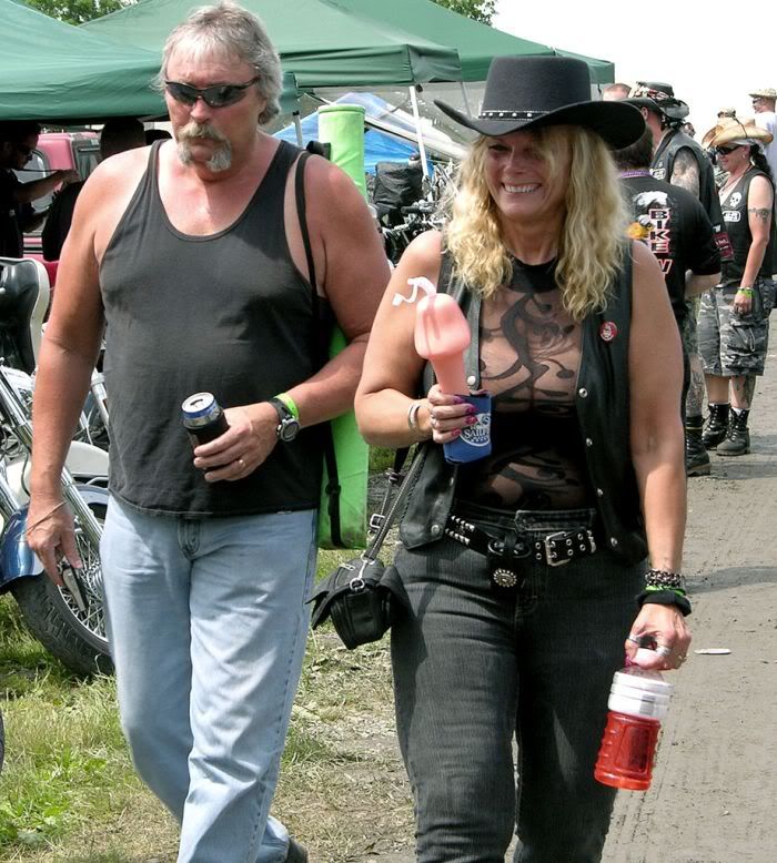 1255322795_harley_festival_15.jpg