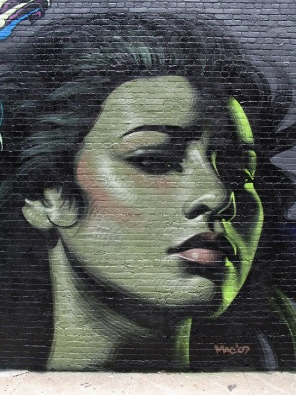 1255323230_graffiti_19.jpg