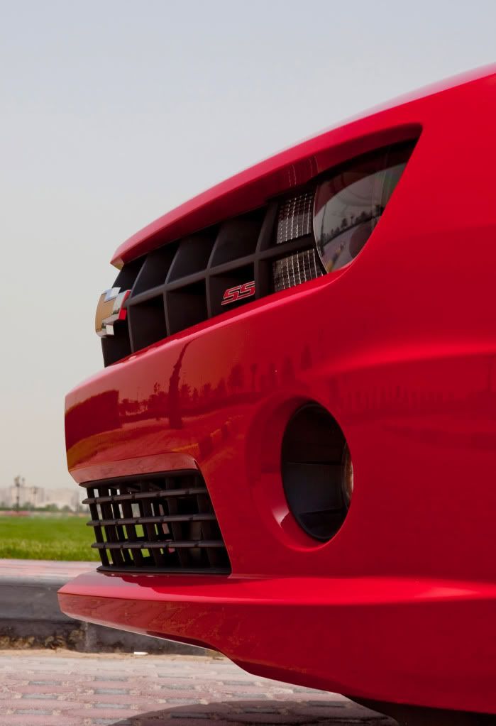 2010-chevrolet-camaro-in-middle--24.jpg