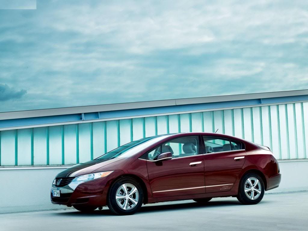 Honda-FCX_Clarity_2010_1600x1200-16.jpg