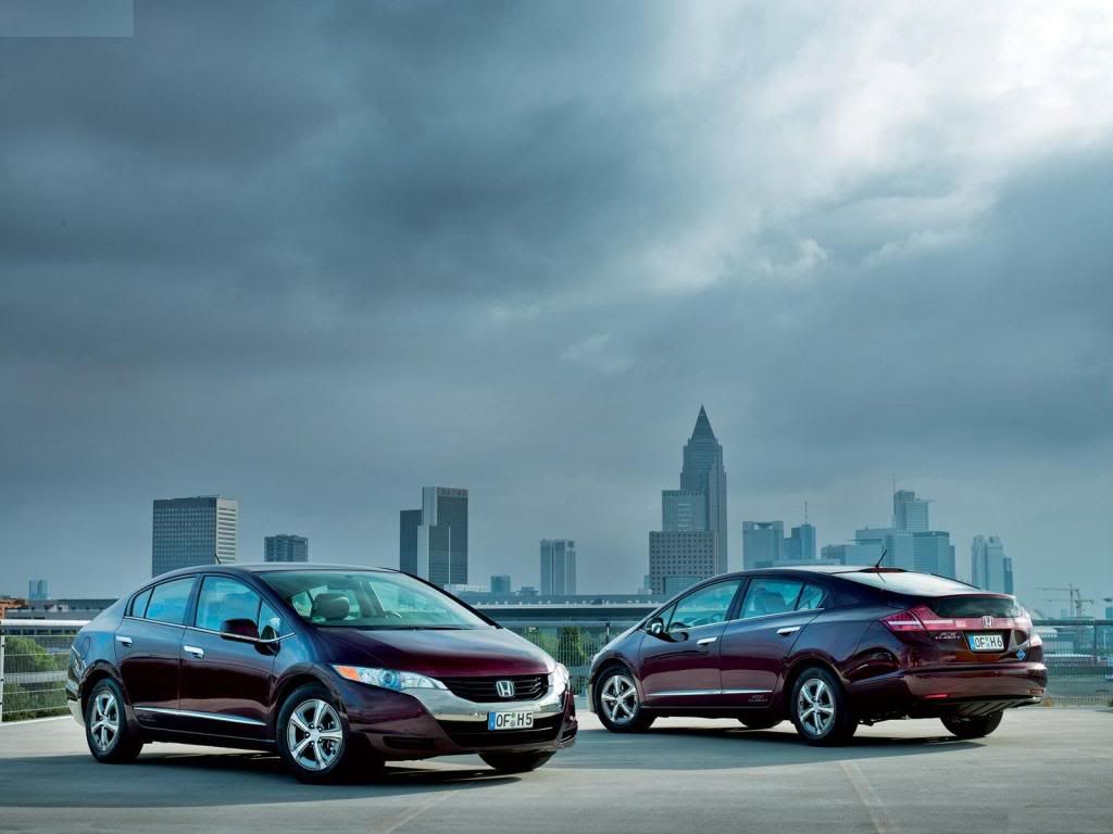 Honda-FCX_Clarity_2010_1600x1200-2.jpg