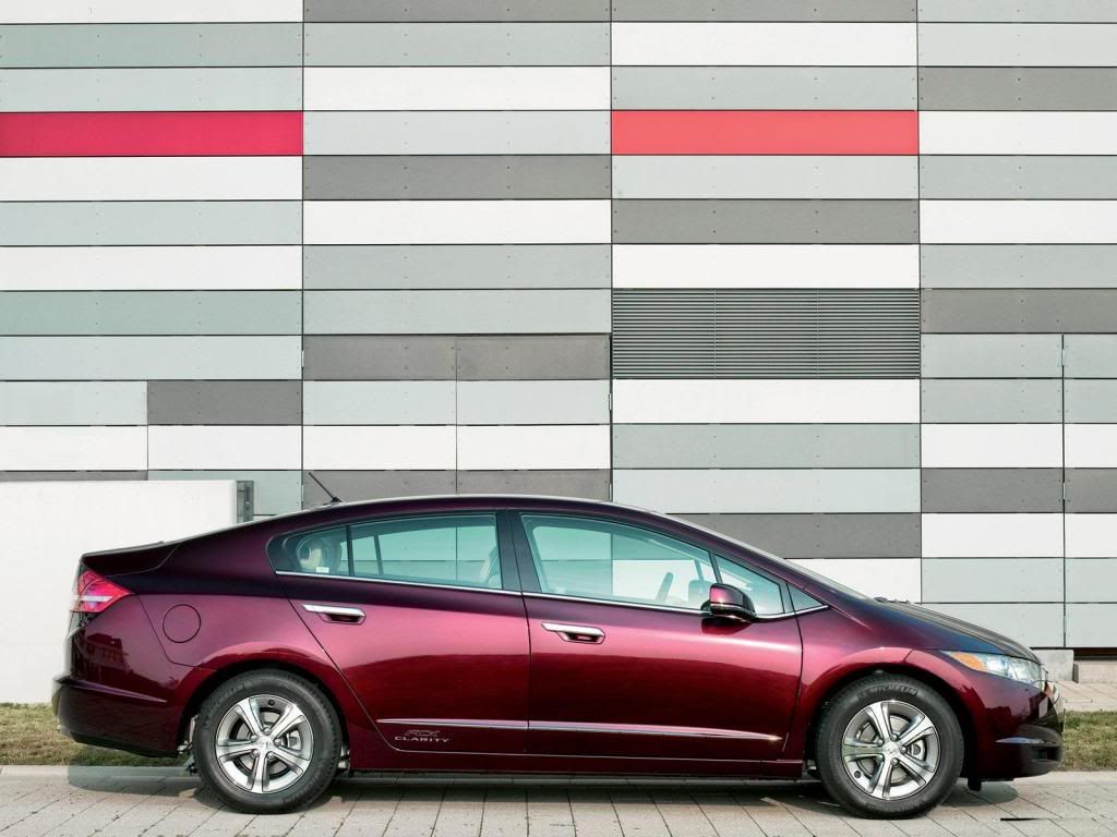 Honda-FCX_Clarity_2010_1600x1200-6.jpg