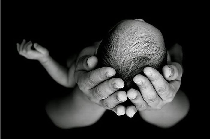 1253162300_black_and_white_29-1.jpg