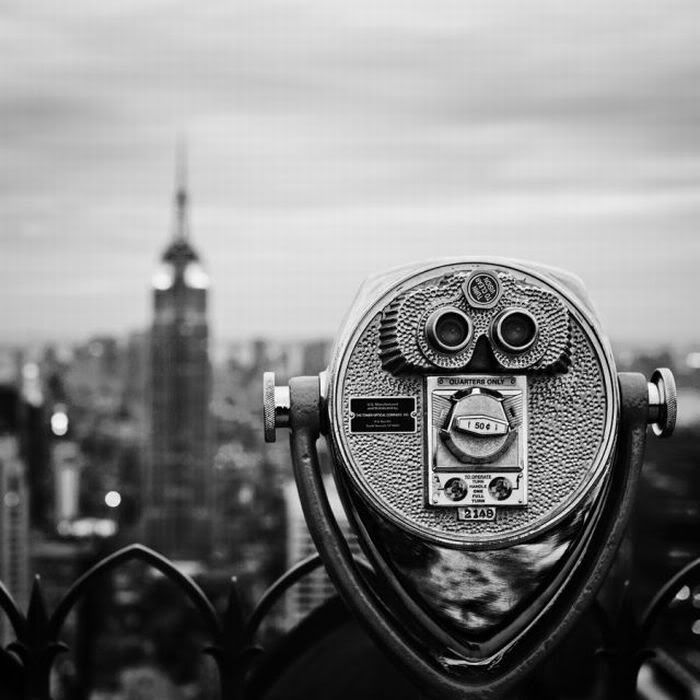 1253162307_black_and_white_11-1.jpg