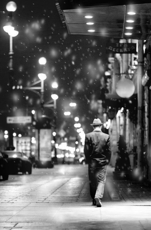 1253162315_black_and_white_03-1.jpg