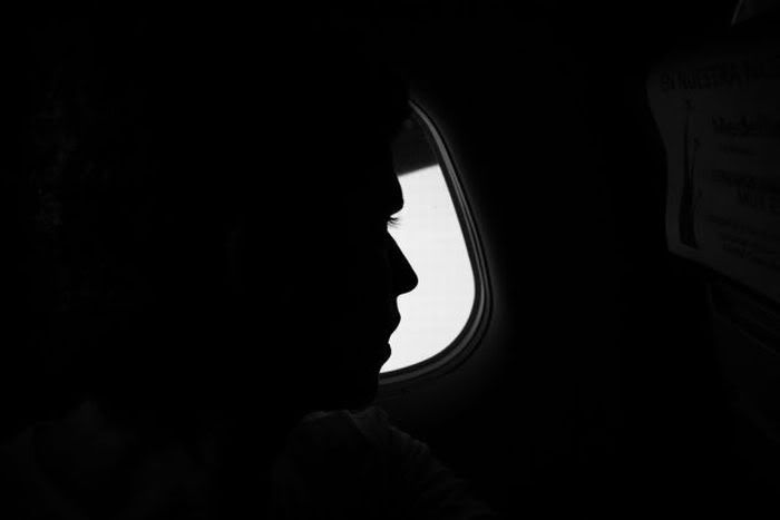 1253162339_black_and_white_12-1.jpg