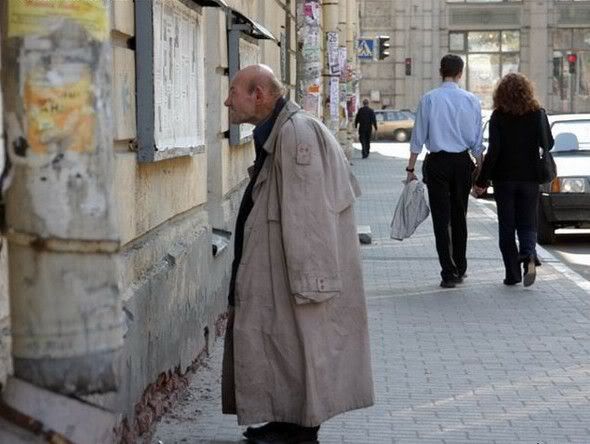 1254805921_homeless_17.jpg