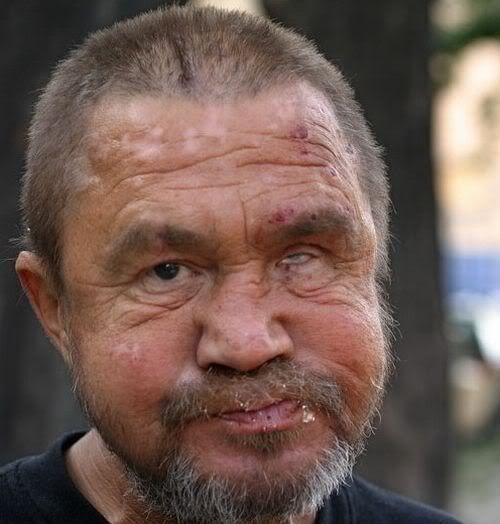 1254805933_homeless_25.jpg