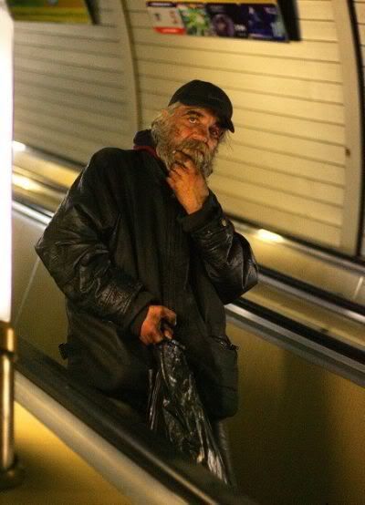 1254805971_homeless_24.jpg