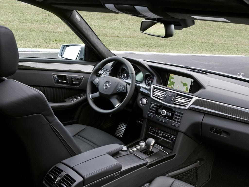 Mercedes-Benz-E63_AMG_Estate_201-1.jpg