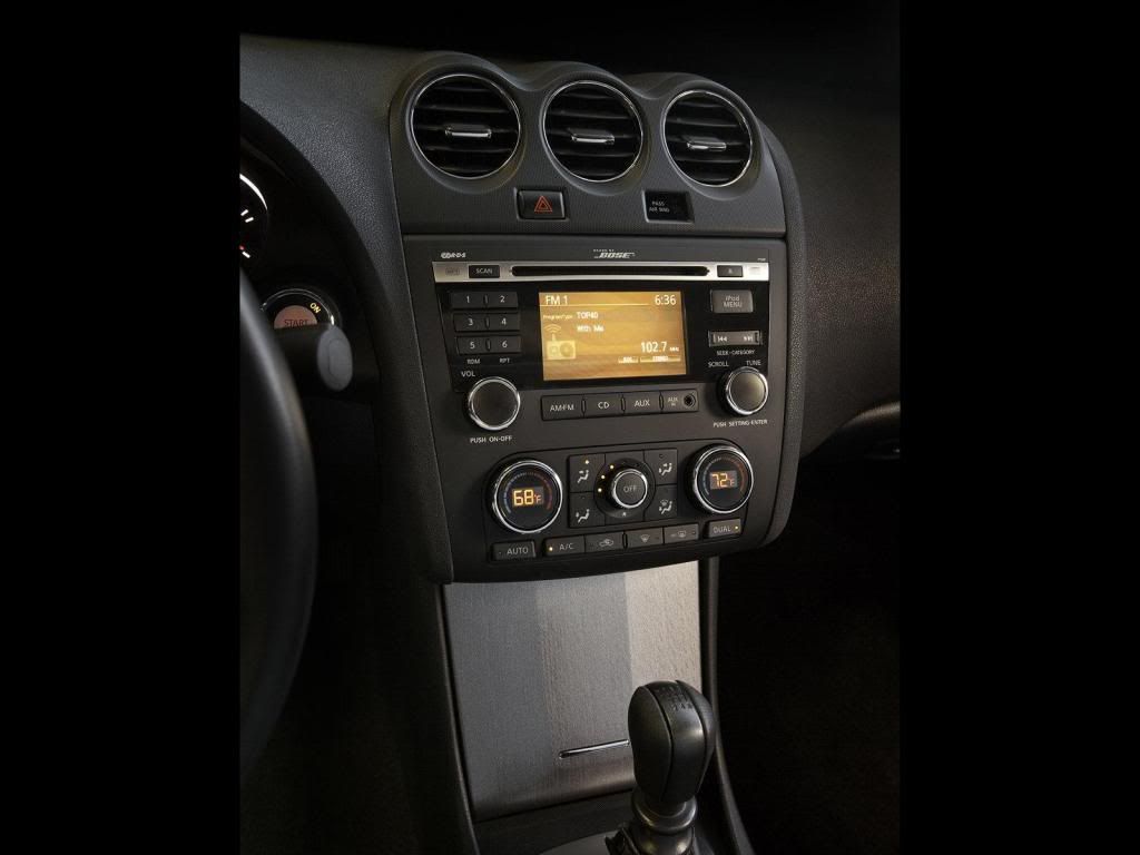 Nissan-Altima_Coupe_2010_1600x12-1.jpg