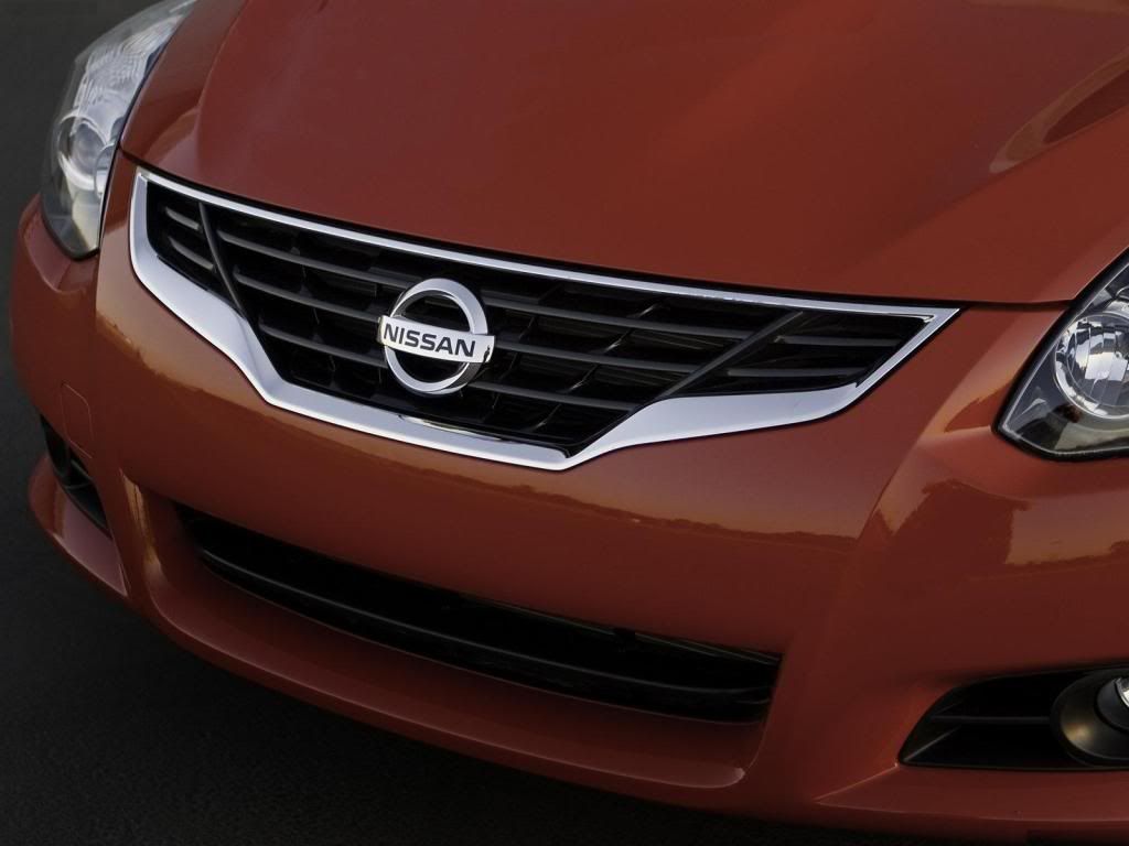 Nissan-Altima_Coupe_2010_1600x12-3.jpg