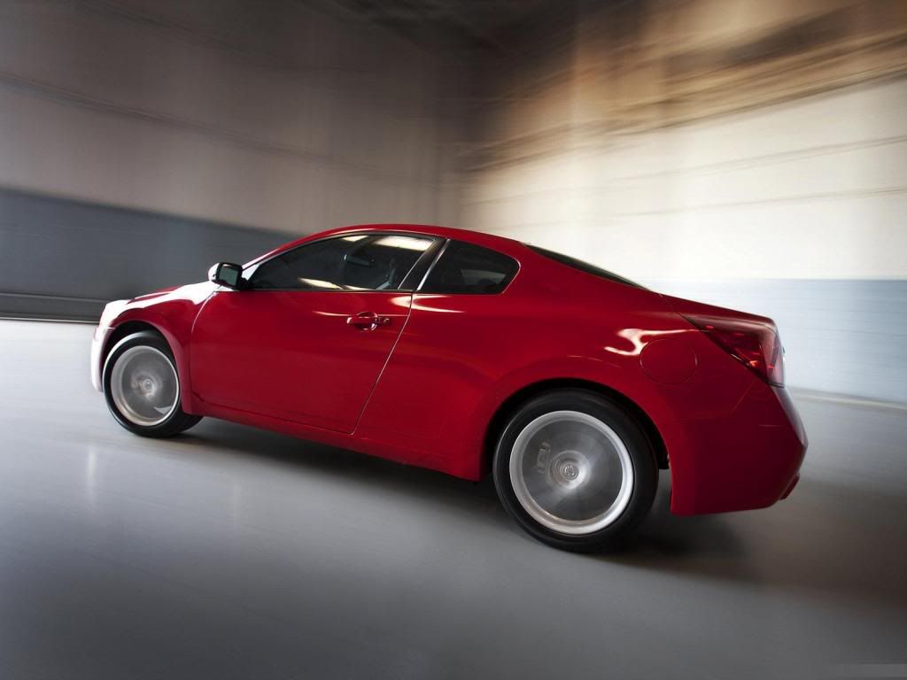 Nissan-Altima_Coupe_2010_1600x12-7.jpg