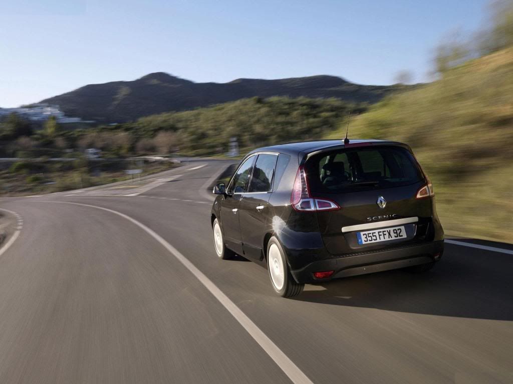 Renault-Scenic_2010_1600x1200_wa-6.jpg