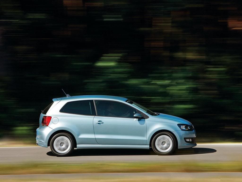 Volkswagen-Polo_BlueMotion_2010_-5.jpg
