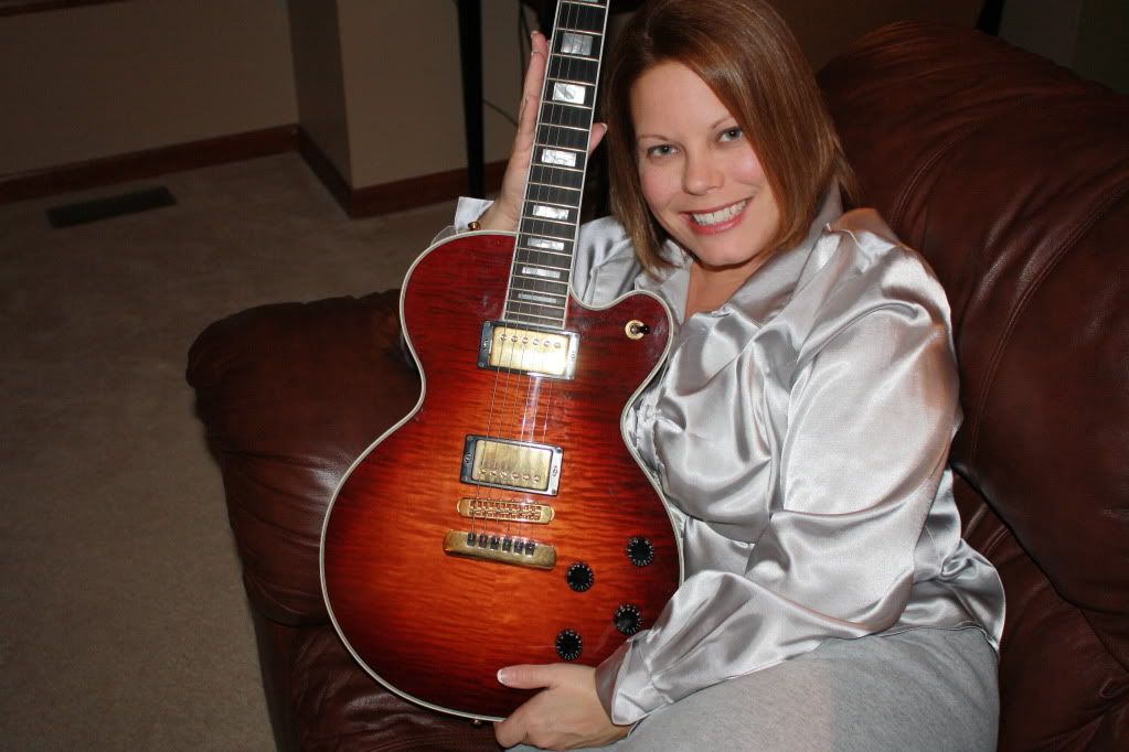 abbyguitar0111027.jpg