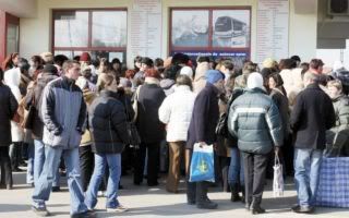 Migranţii basarabeni vor trebui să plătească pentru a munci în Rusia