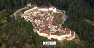  S-a mai prabusit un zid al Cetatii Rasnov